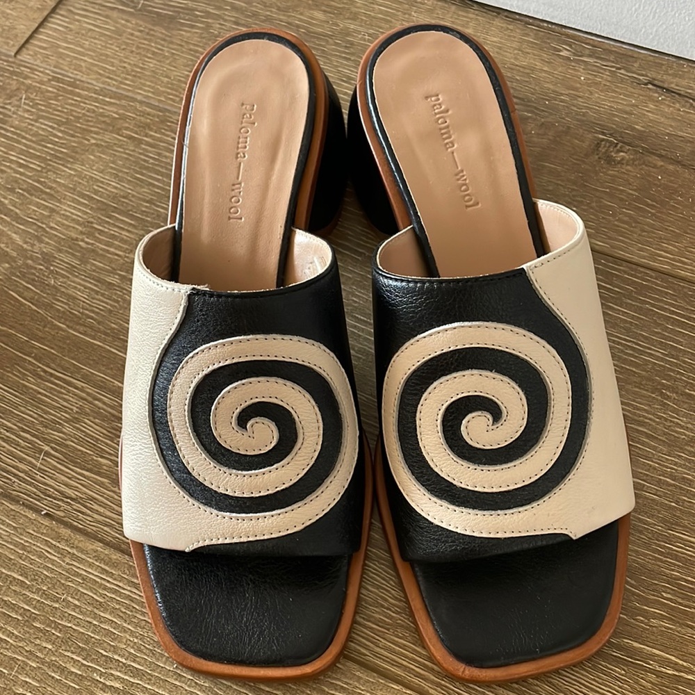 Paloma Wool Leather Printed Sandals